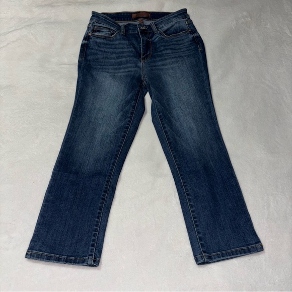 Judy Blue Denim - Judy Blue Skinny Fit Mid-Wash Capri Jeans Size 7/28